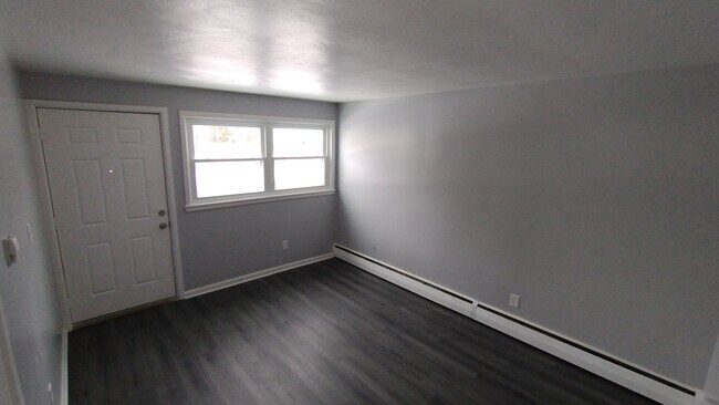 Foto del edificio - 57 Kirby Ave