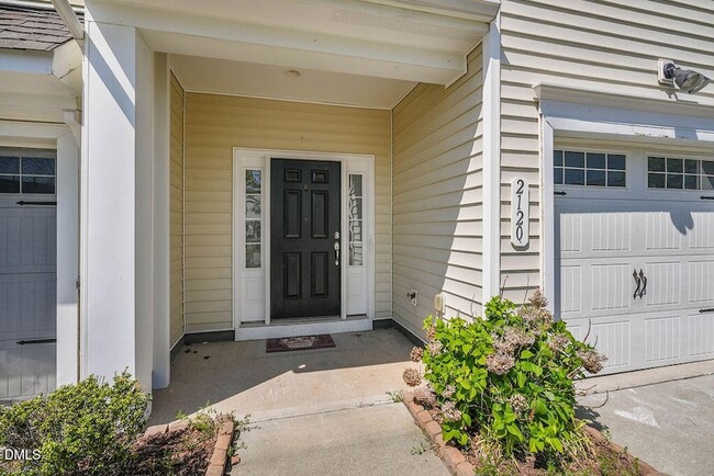 Building Photo - 2120 Junewood Ln