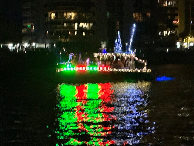 Foto del edificio - 308 Golfview Rd