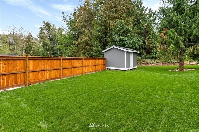 Foto del edificio - 1102 Yew St