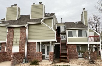 Building Photo - 920 S Dawson Way