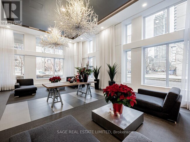 Photo du bâtiment - 83 Redpath Ave