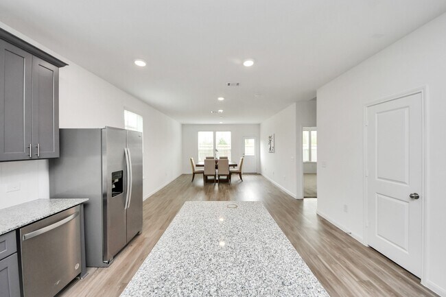 Foto del edificio - 26128 Brahman Dr