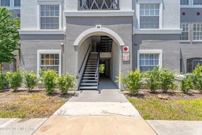 Building Photo - 3591 Kernan Blvd S