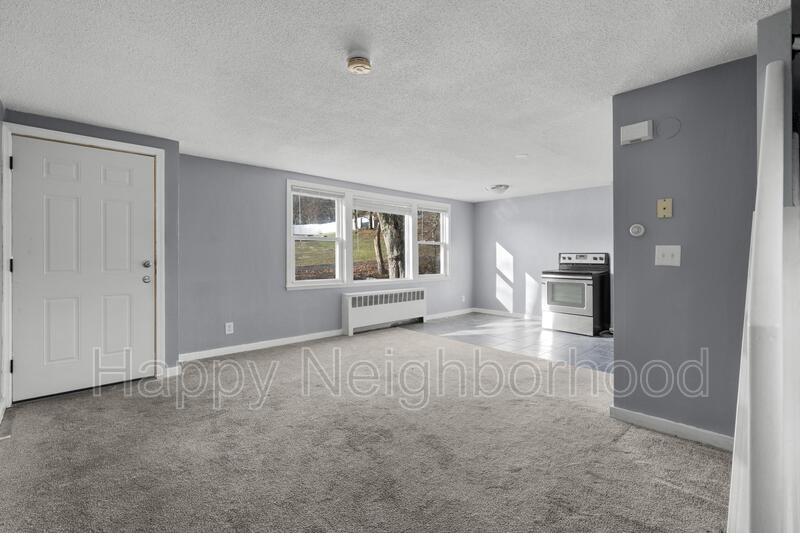 152 N Ridgeland Rd, Wallingford, CT 06492 House Rental in Wallingford