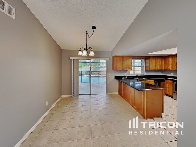 Building Photo - 5311 Starhill Pl