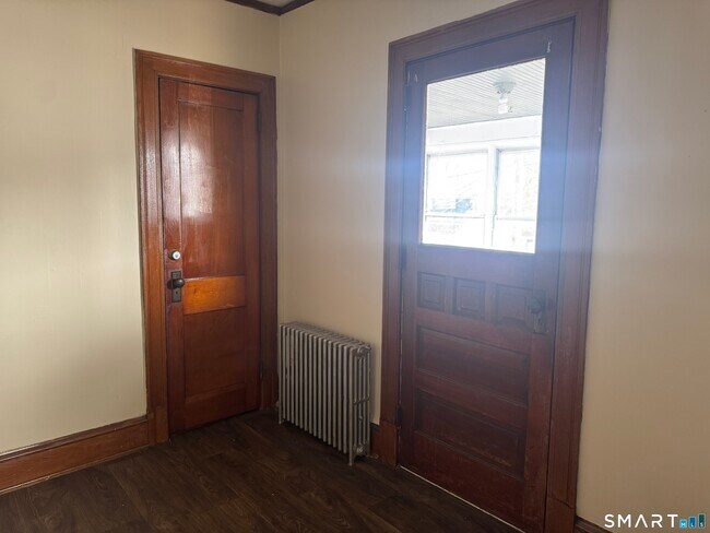 Building Photo - 78-80 Benton St