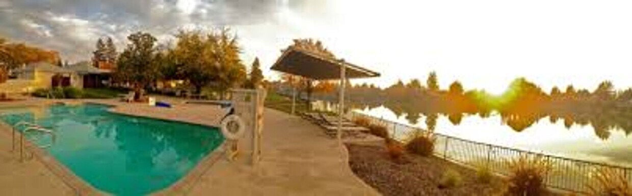 Foto del edificio - West Davis Stonegate Club membership