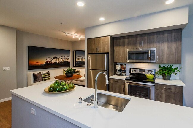 Foto del edificio - 610 E Weddell Dr