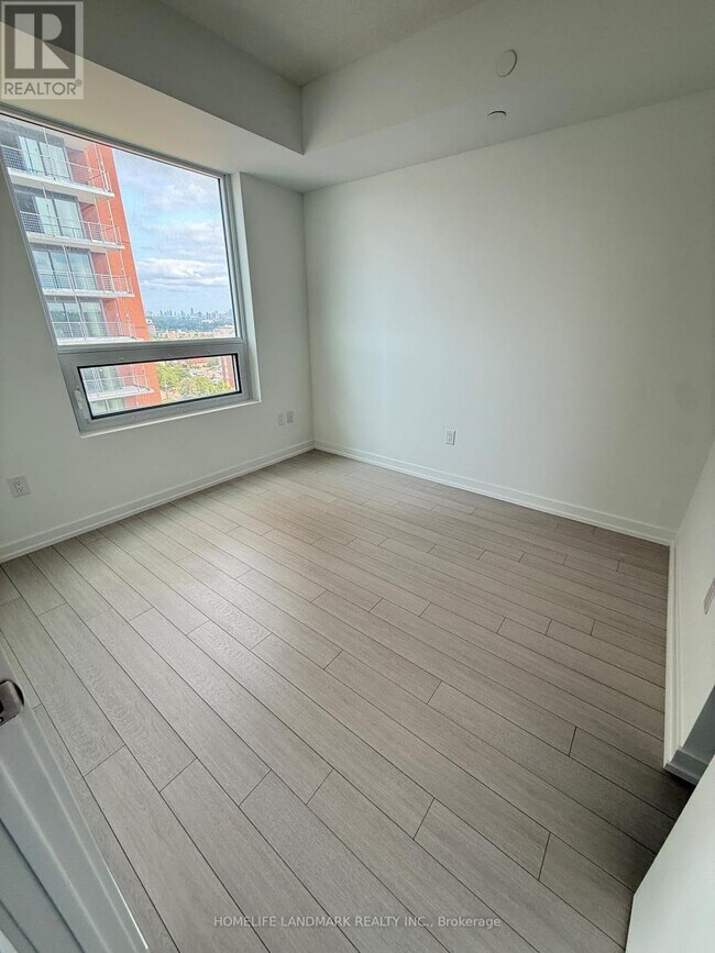 Building Photo - 4010 Eglinton Ave W