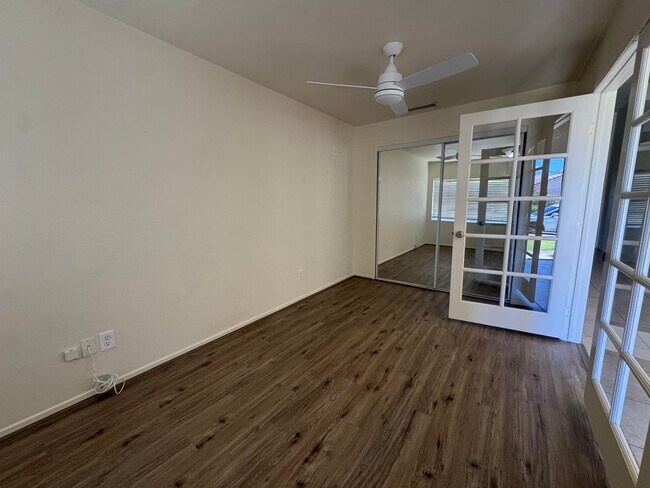 Building Photo - 45270 Sunbrook Ln