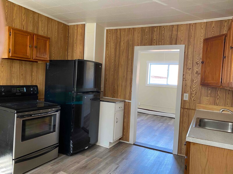 325 Waldo St Unit 4, Rumford, ME 04276 Room for Rent in Rumford, ME
