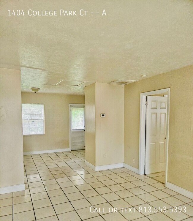 Foto del edificio - 1404 College Park Ct