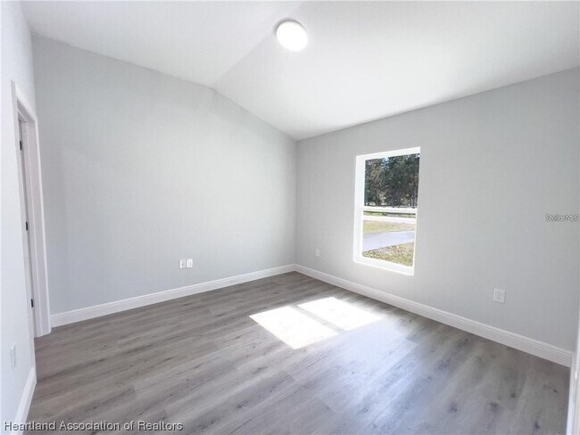 Building Photo - 312 Condor Ave