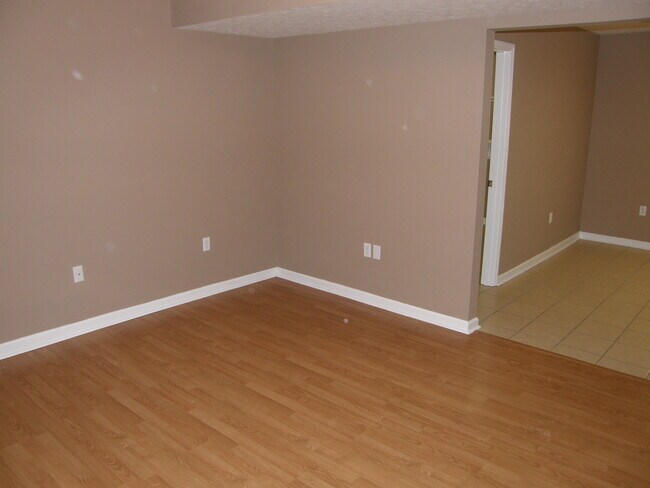 Foto del edificio - 168 Dunbar Ln