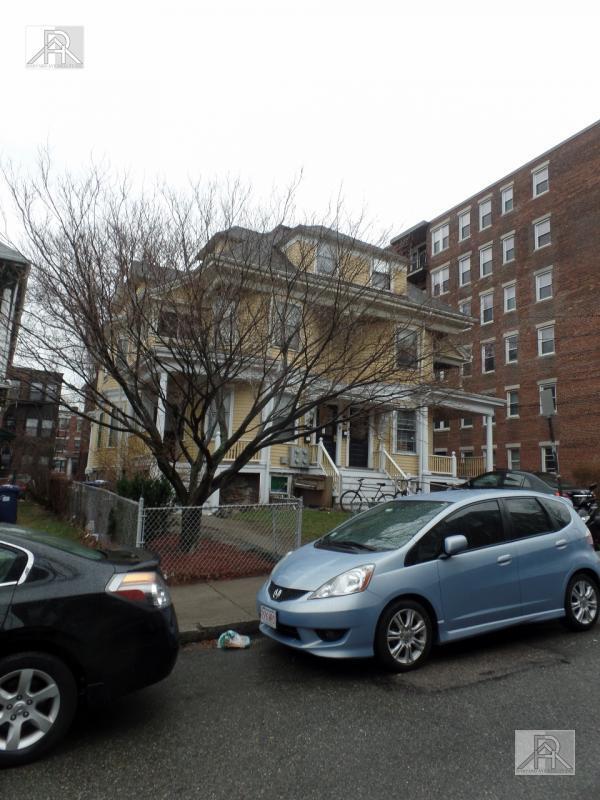 Building Photo - 5 bedroom in Allston MA 02134