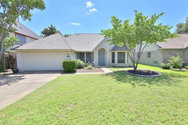 Foto del edificio - 13301 Tamayo Dr