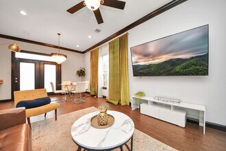 Building Photo - 3514 Ajax St