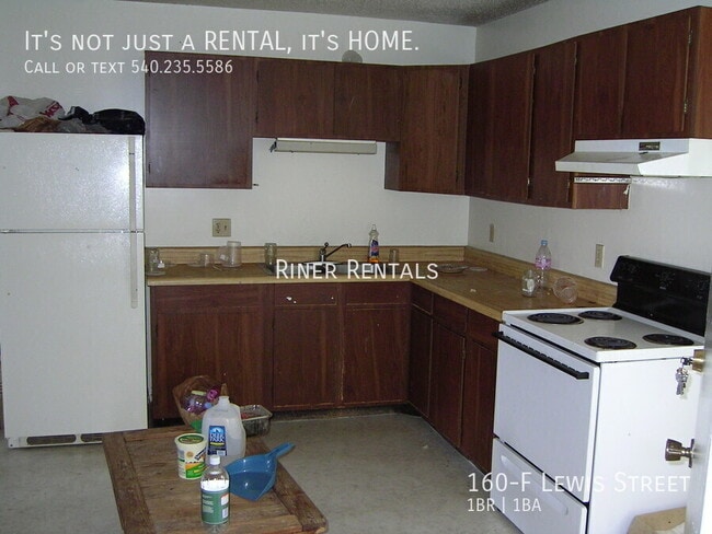 Photo - 160 Lewis St Apartment