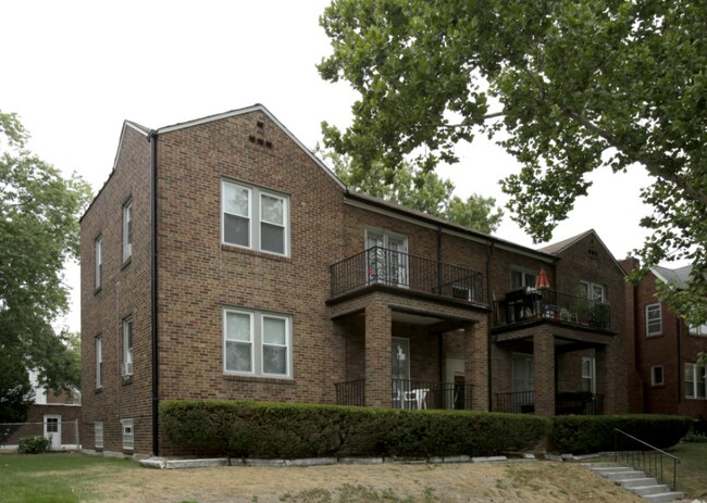 Building Photo - 4965 Oleatha Ave