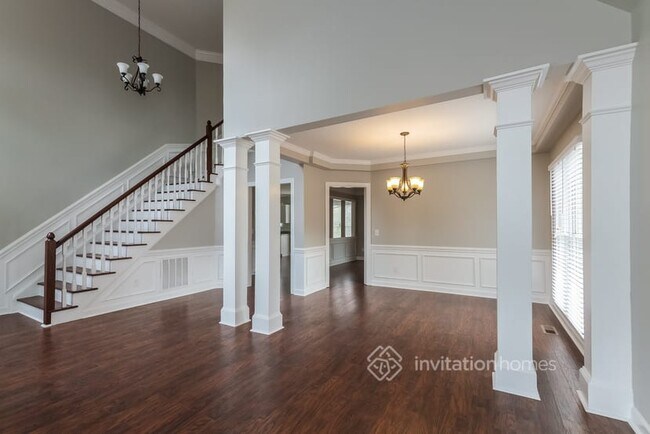 Building Photo - 4728 Benthaven Ln