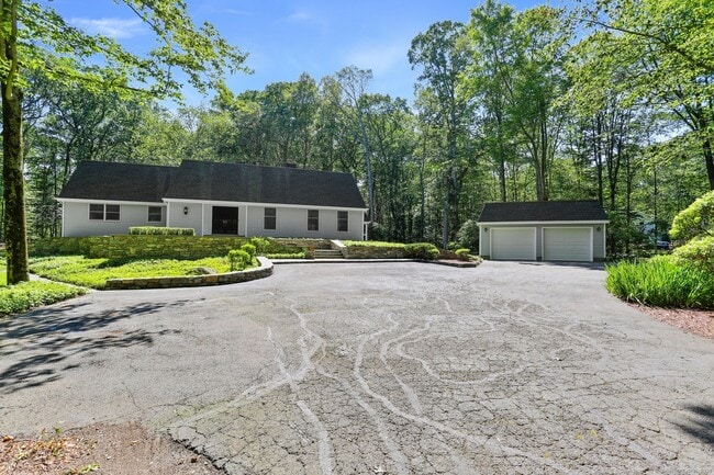 Building Photo - 82 Rilling Ridge