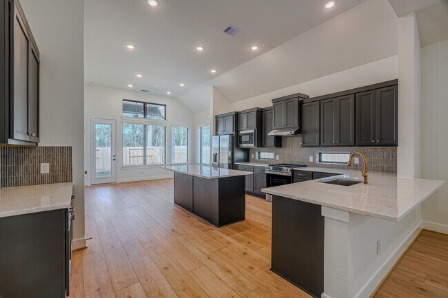 Foto del edificio - 564 Tawny Rim Dr