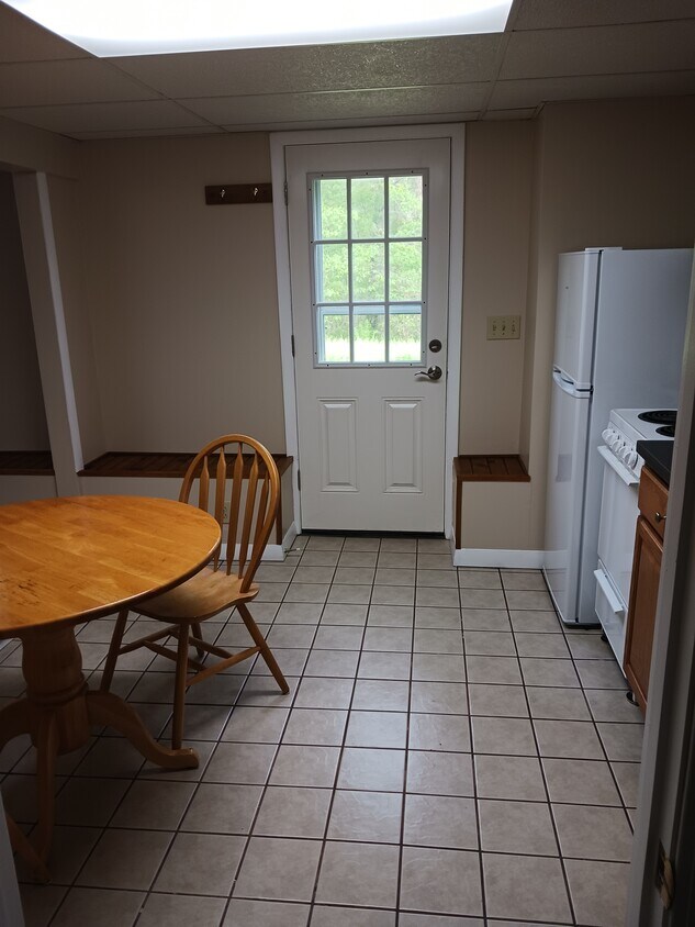 Primary Photo - 150 Estelle Dr