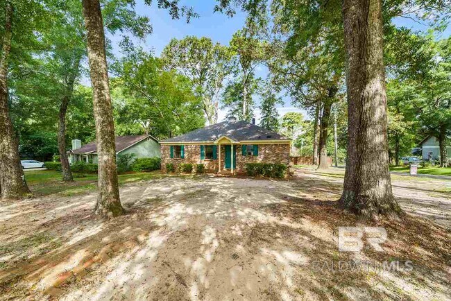 Foto del edificio - 500 Pomelo St