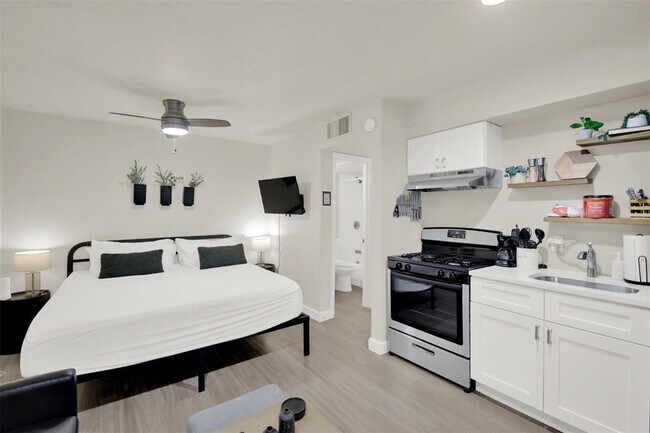 Foto del edificio - 4501 Speedway