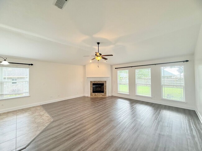 Foto del edificio - Stunning Craftsman Home - Stonechase