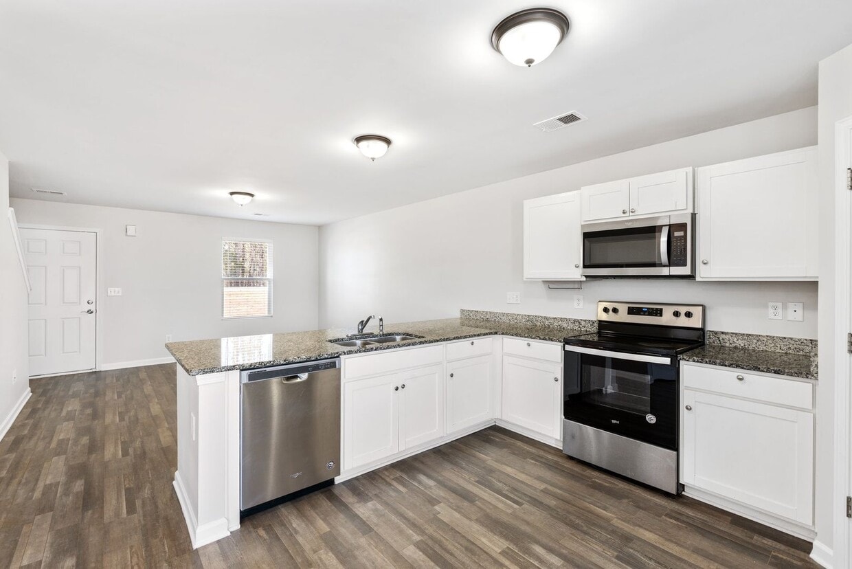 Primary Photo - Charming 4 Bedroom- 3 Bath home located in...