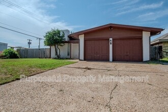 Building Photo - 501 N Peniel Ave