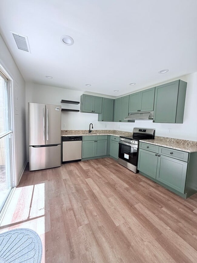 Building Photo - 4030 Hidden Hollow Terrace