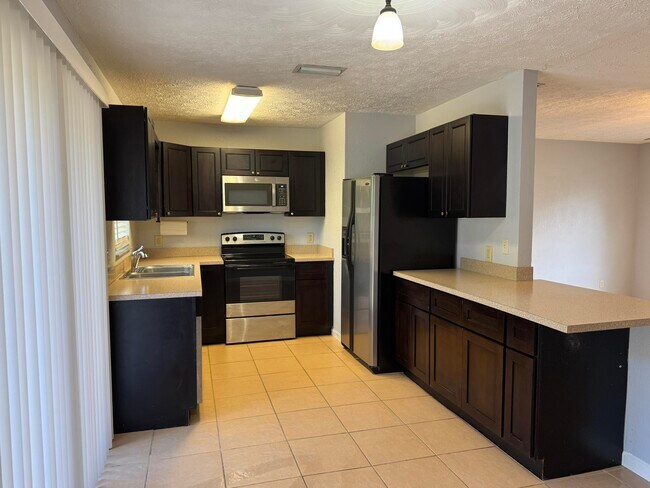 Foto del edificio - 1841 SW McAllister Ln