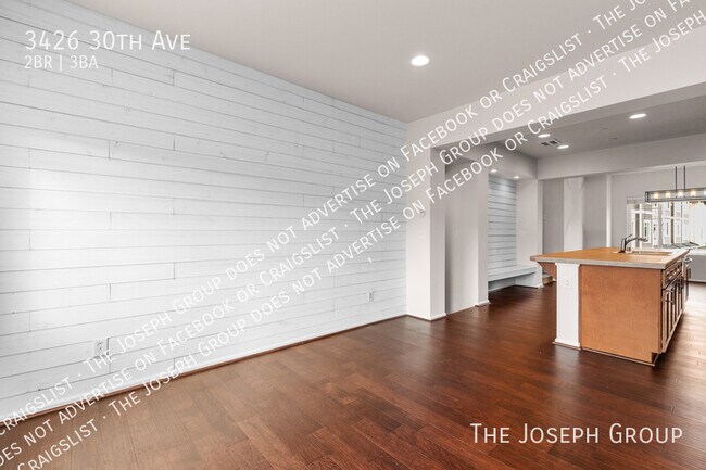 Foto del edificio - 3426 30th Ave