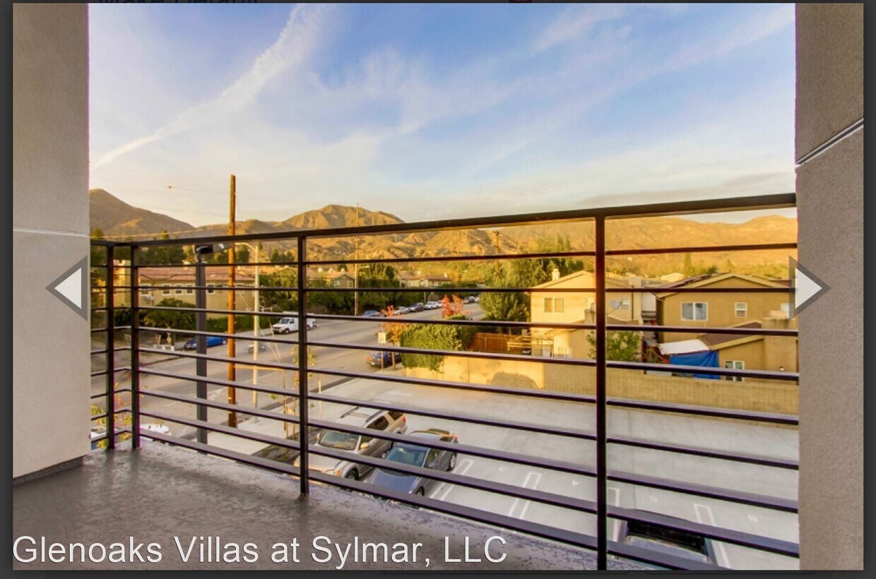 Foto principal - 15150 Roxford St