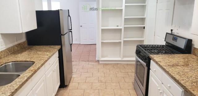 Building Photo - 4 bedroom in PHOENIX AZ 85031