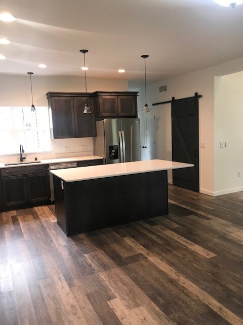 Kitchen - 5571 Cheryl Dr