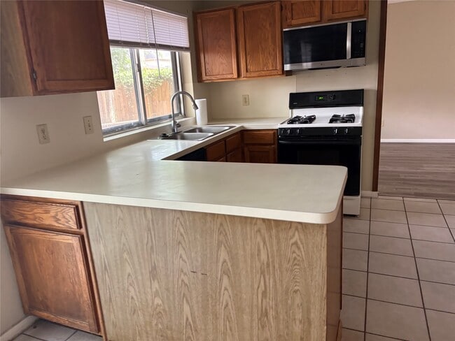 Building Photo - 3310 Mulberry Hill Ln