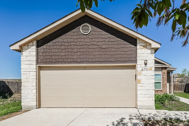 Building Photo - 6731 Terra Ark View