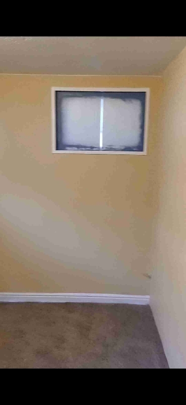 Building Photo - 674 E 675 N