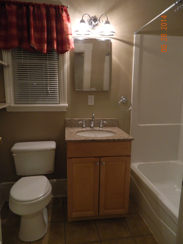 Primary Photo - 375 Washington Ave SW