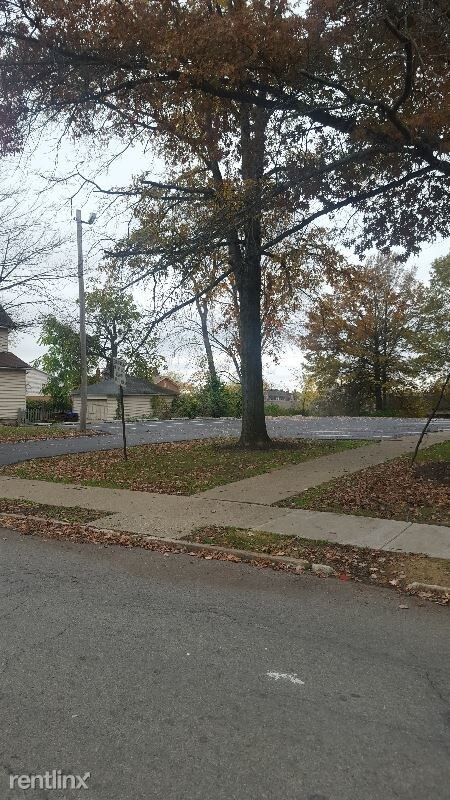 Building Photo - 3 br, 2 bath House - 84 Elm Ave