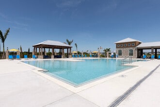 Building Photo - Cocoa Grand Apartments