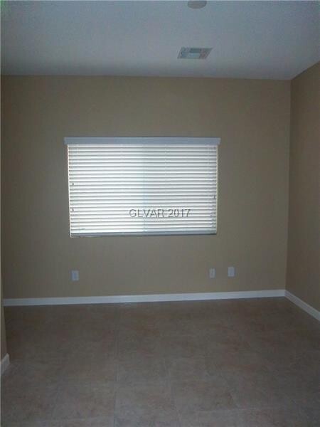 Foto del edificio - 3761 Hollycroft Dr