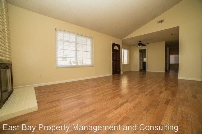 Building Photo - 4 br, 2 bath House - 6248 Rubicon Ave.