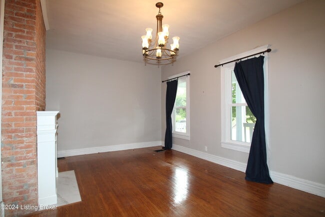 Building Photo - 1836 Tyler Pkwy