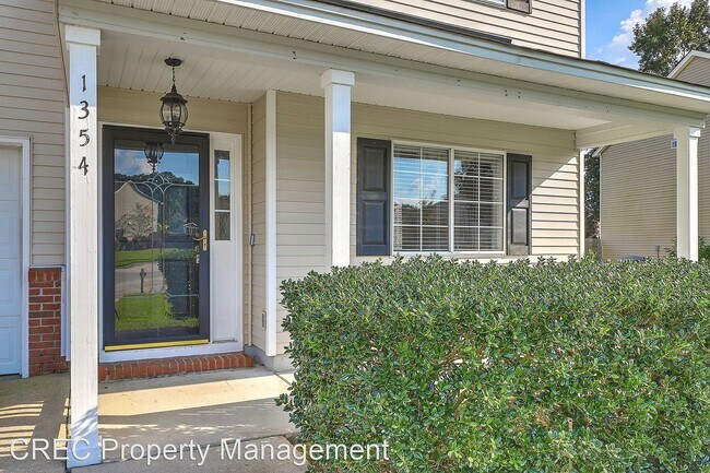 Foto del edificio - 4 br, 2.5 bath House - 1354 Pinyon Pine Drive