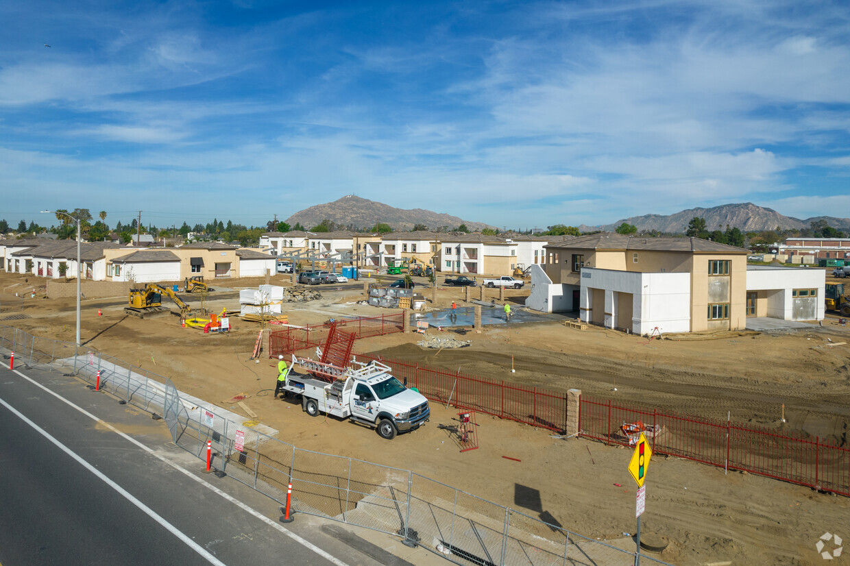 De marzo de 2022 - Courtyards at Cottonwood Apartments